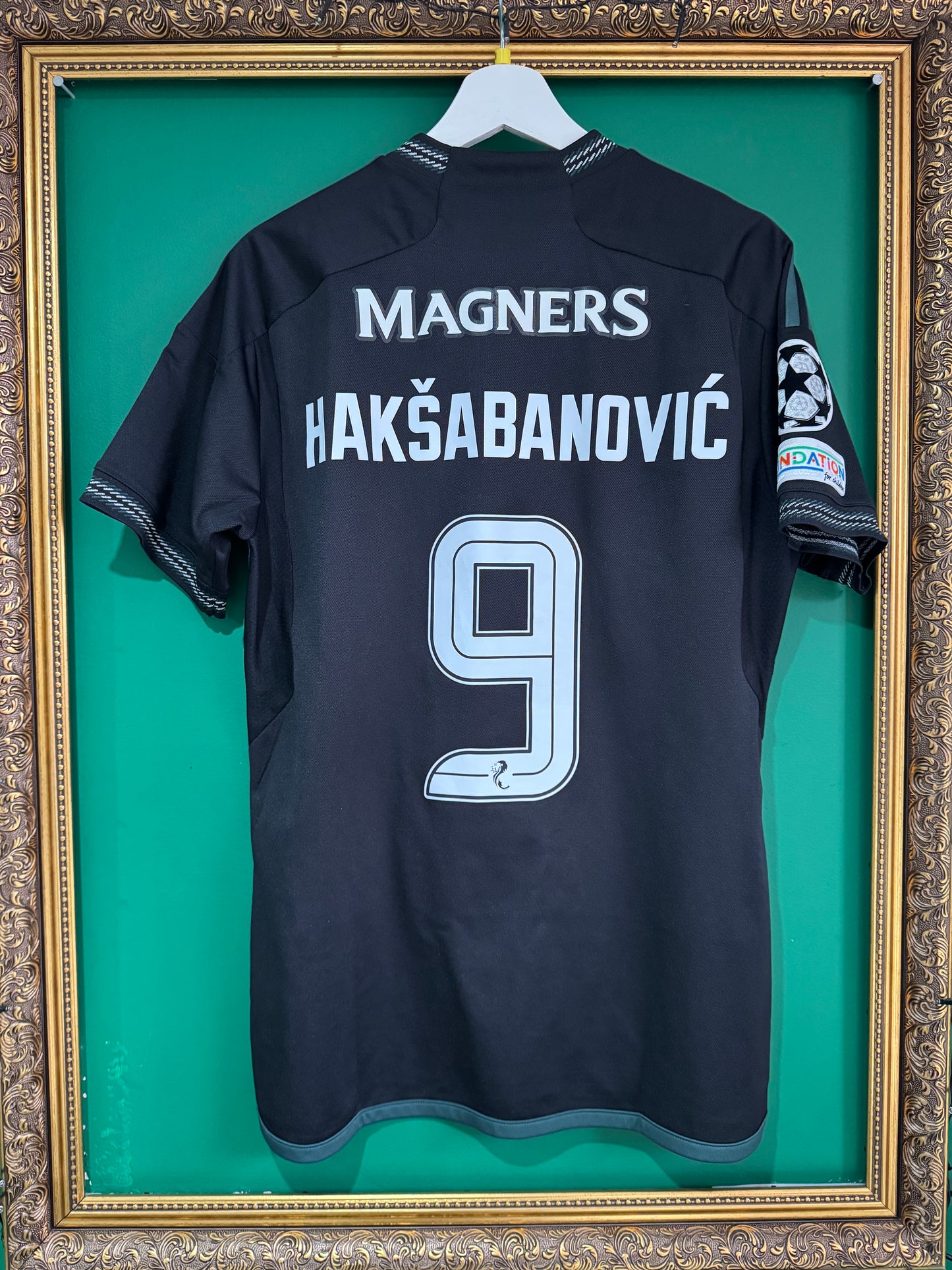 Celtic 2023/24 away medium Haksabanovic 9