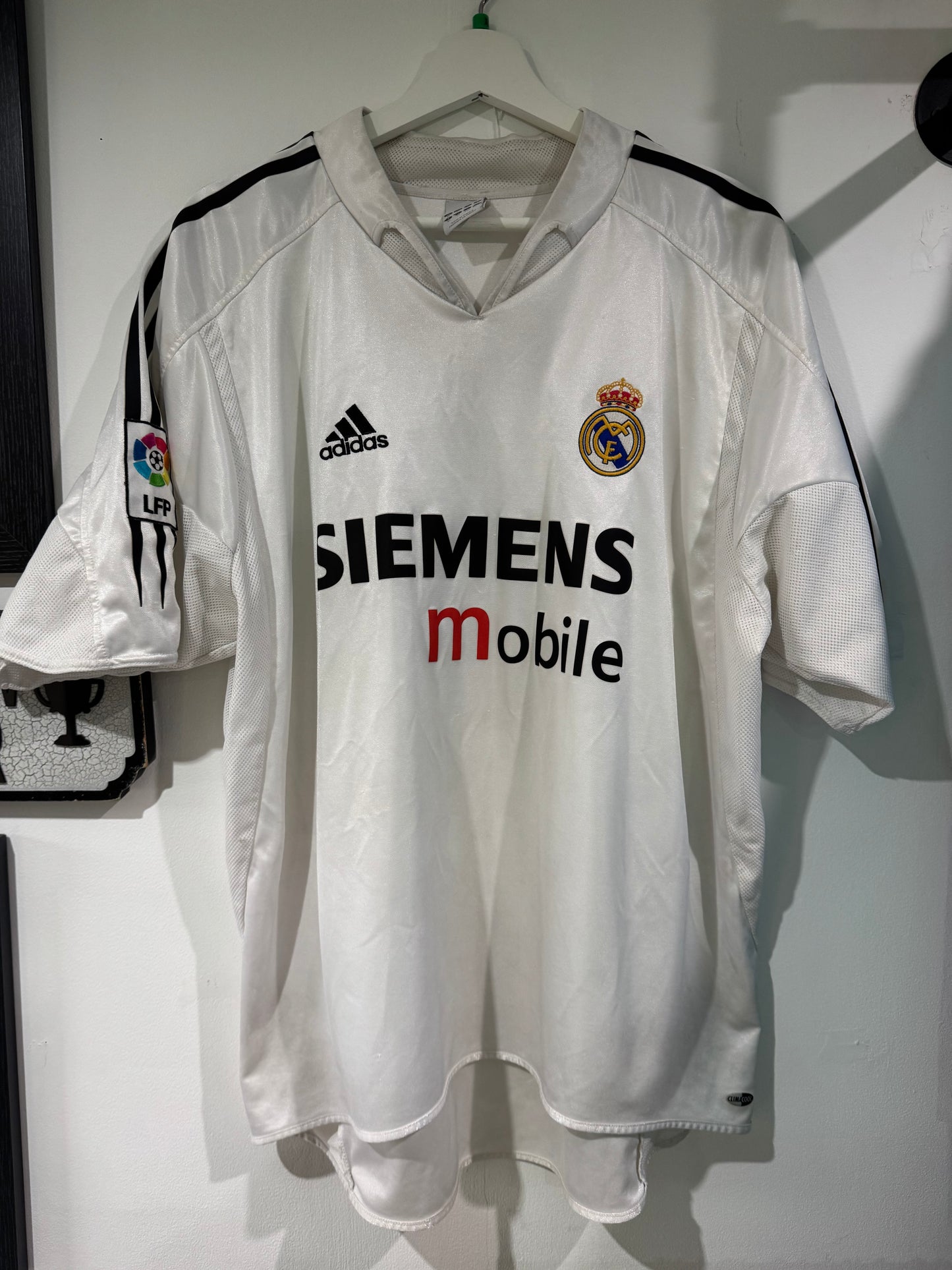 Real Madrid 2004/05 home shirt xlarge