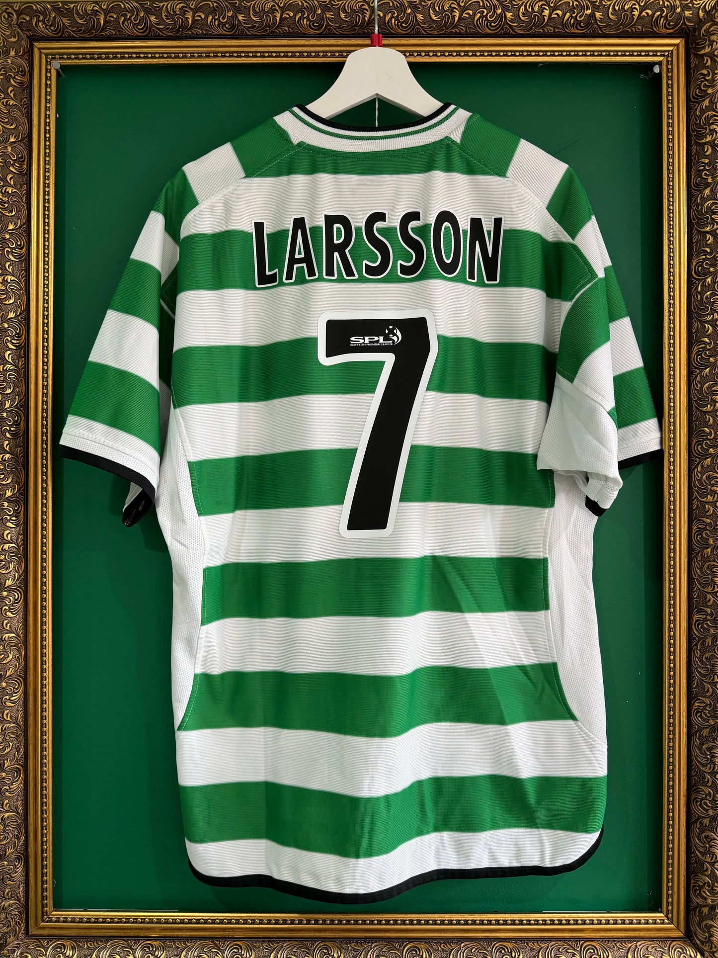 Celtic 2001/03 home large Larsson 7