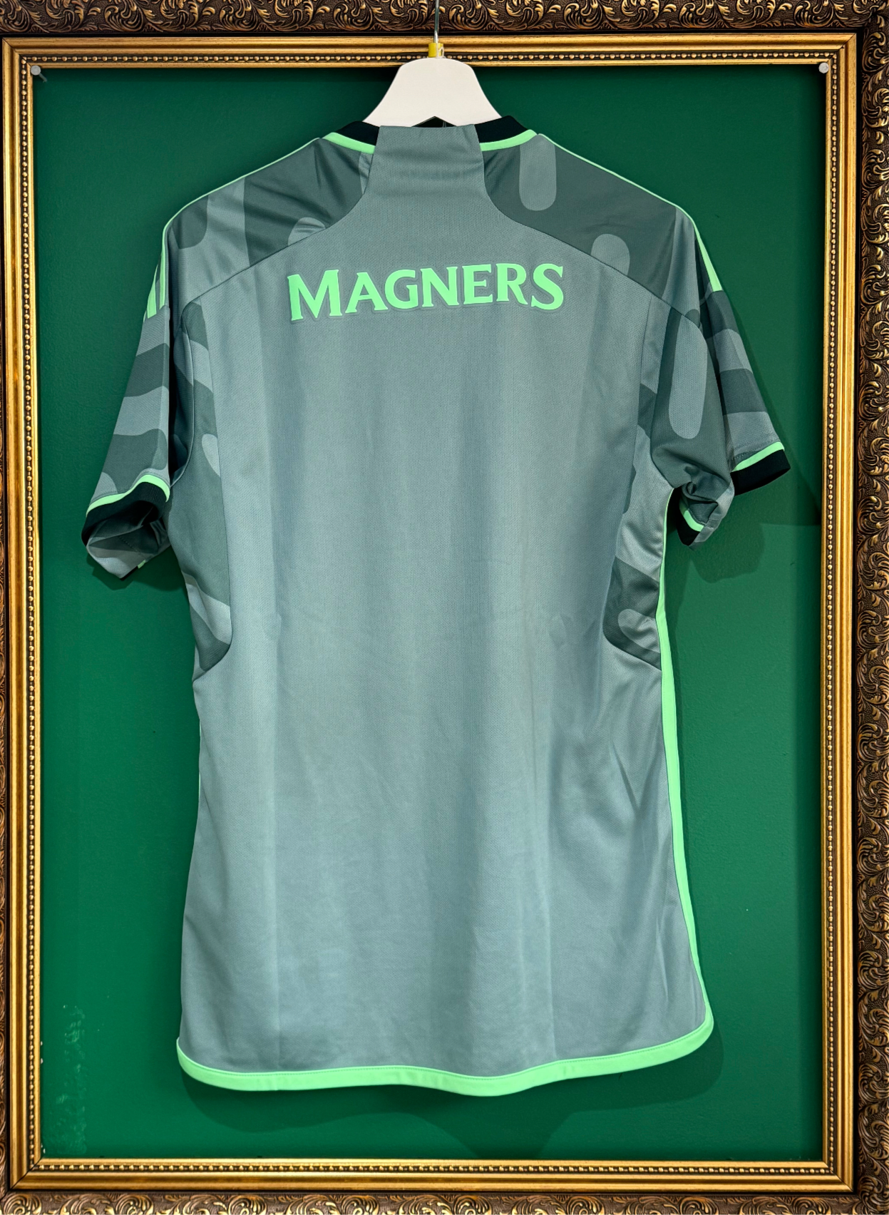 Celtic 2023/24 third medium