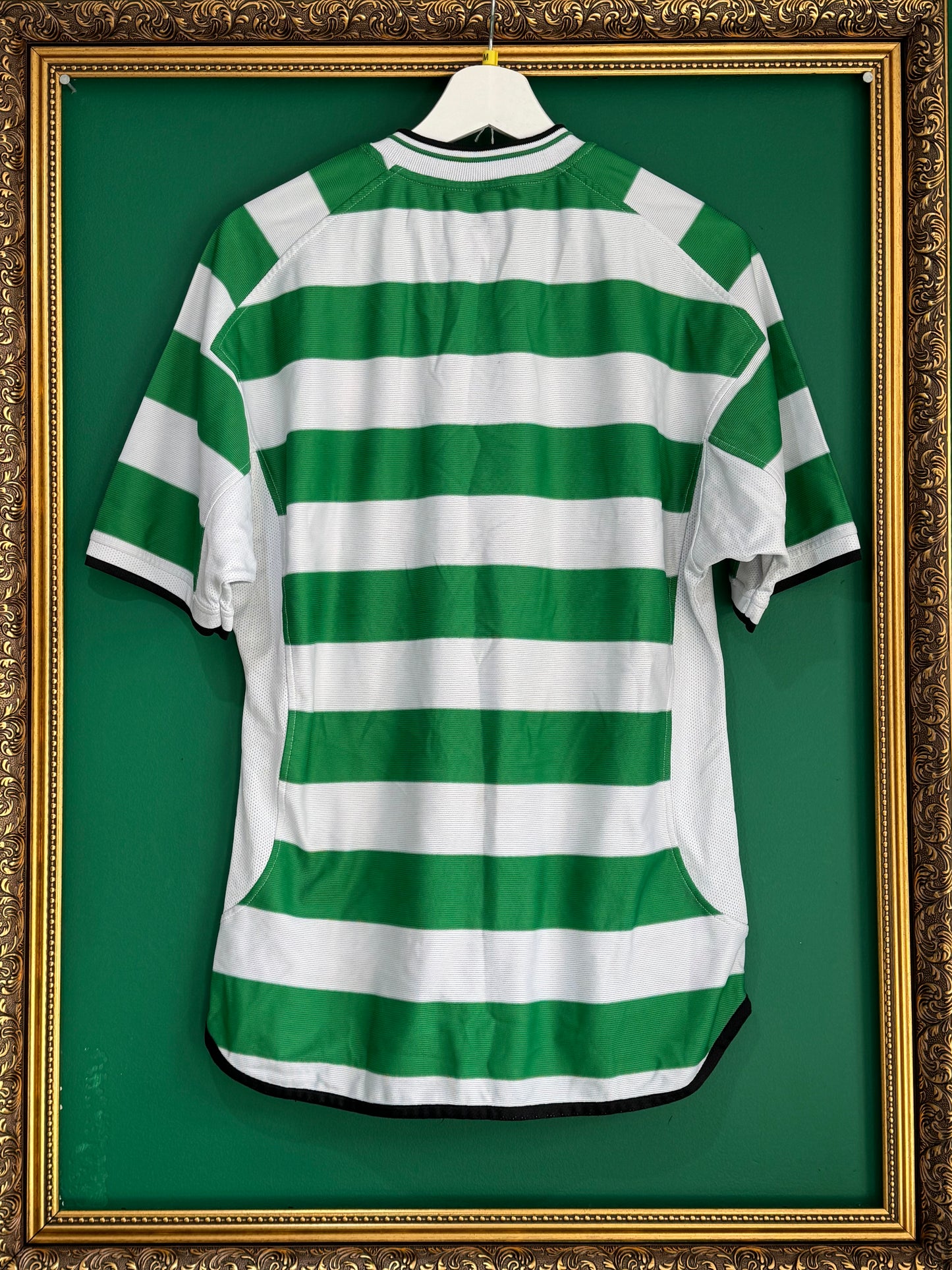 Celtic 2002/03 home medium