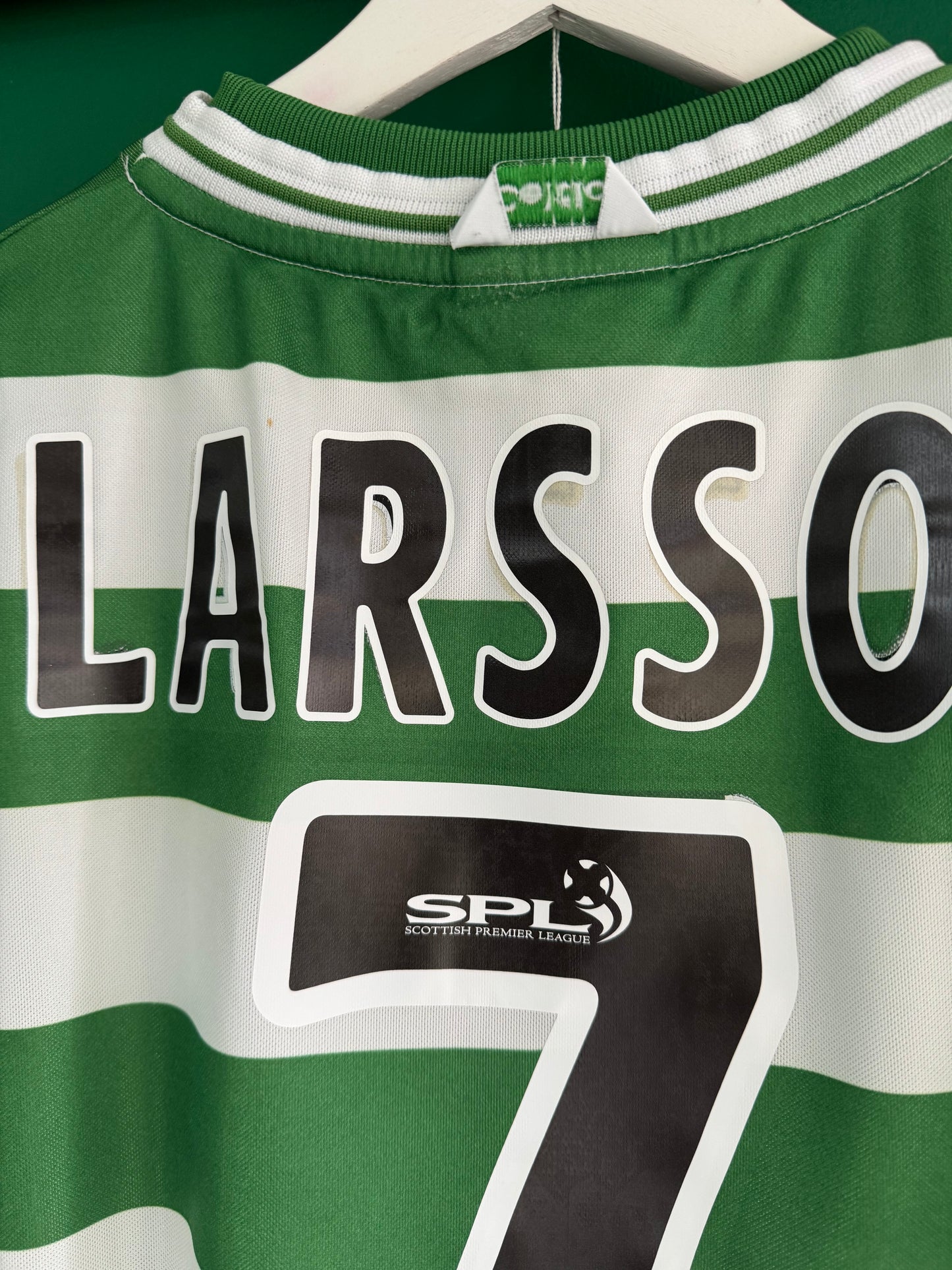 Celtic 2000/01 home large Larsson 7 ls