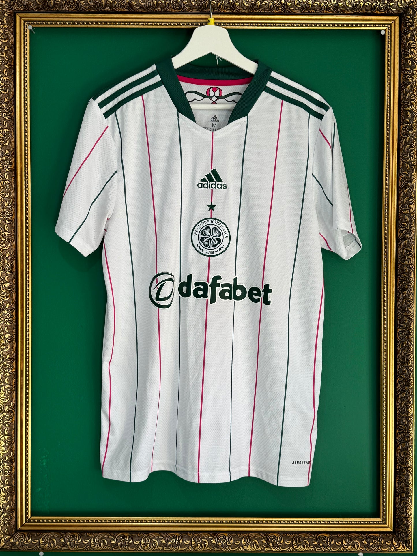 Celtic 2021/22 third medium