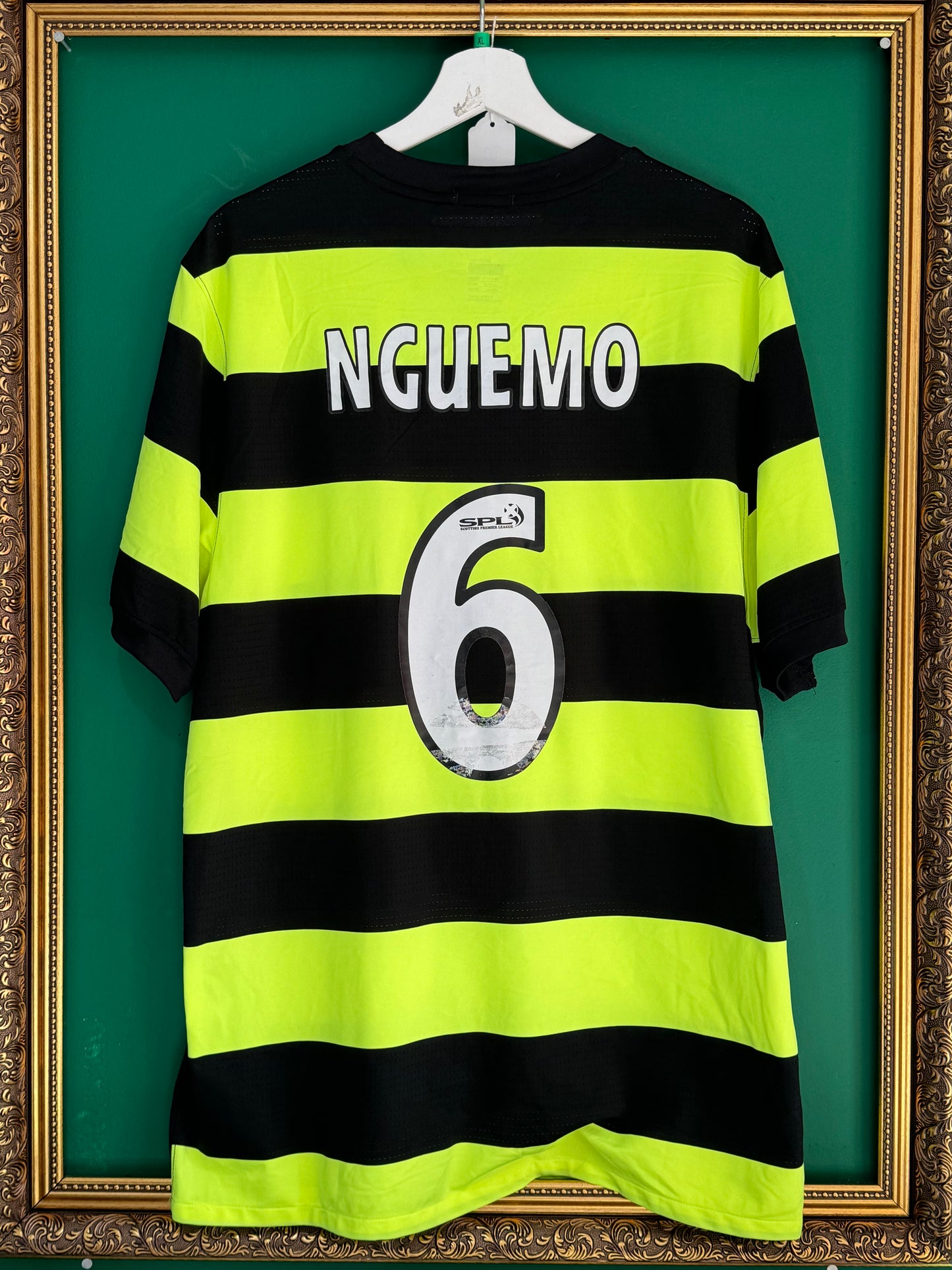 Celtic 2009/10 away xlarge Nguemo 6