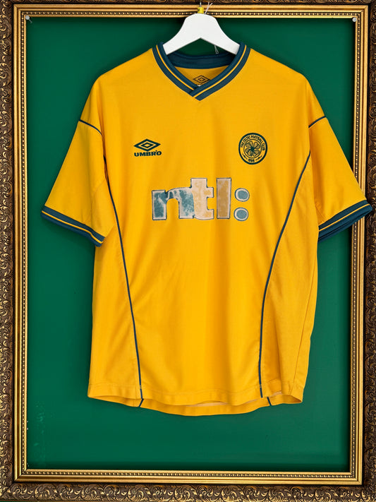 Celtic 2000/02 away medium