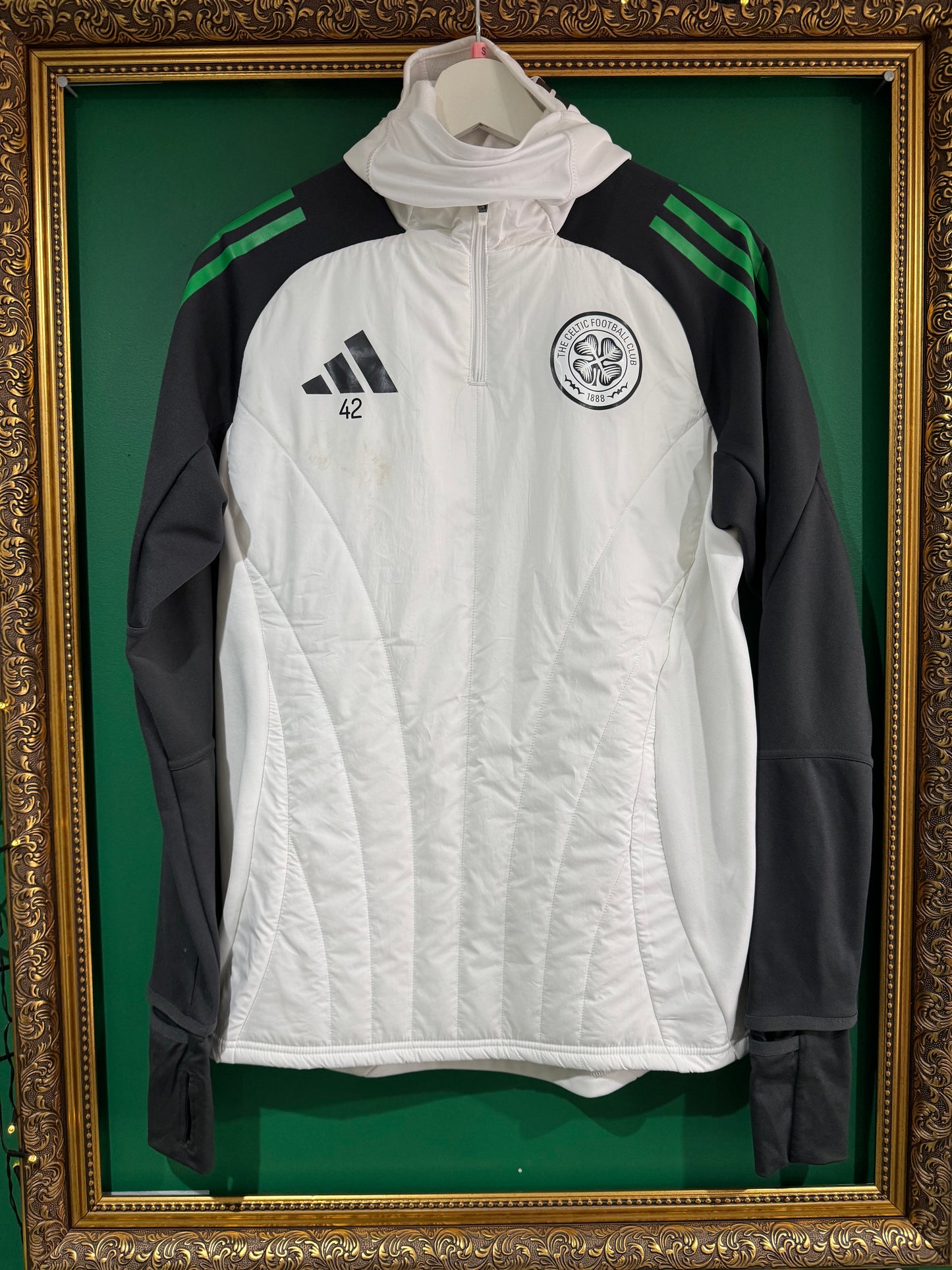Callum McGregor Celtic worn training zipper small