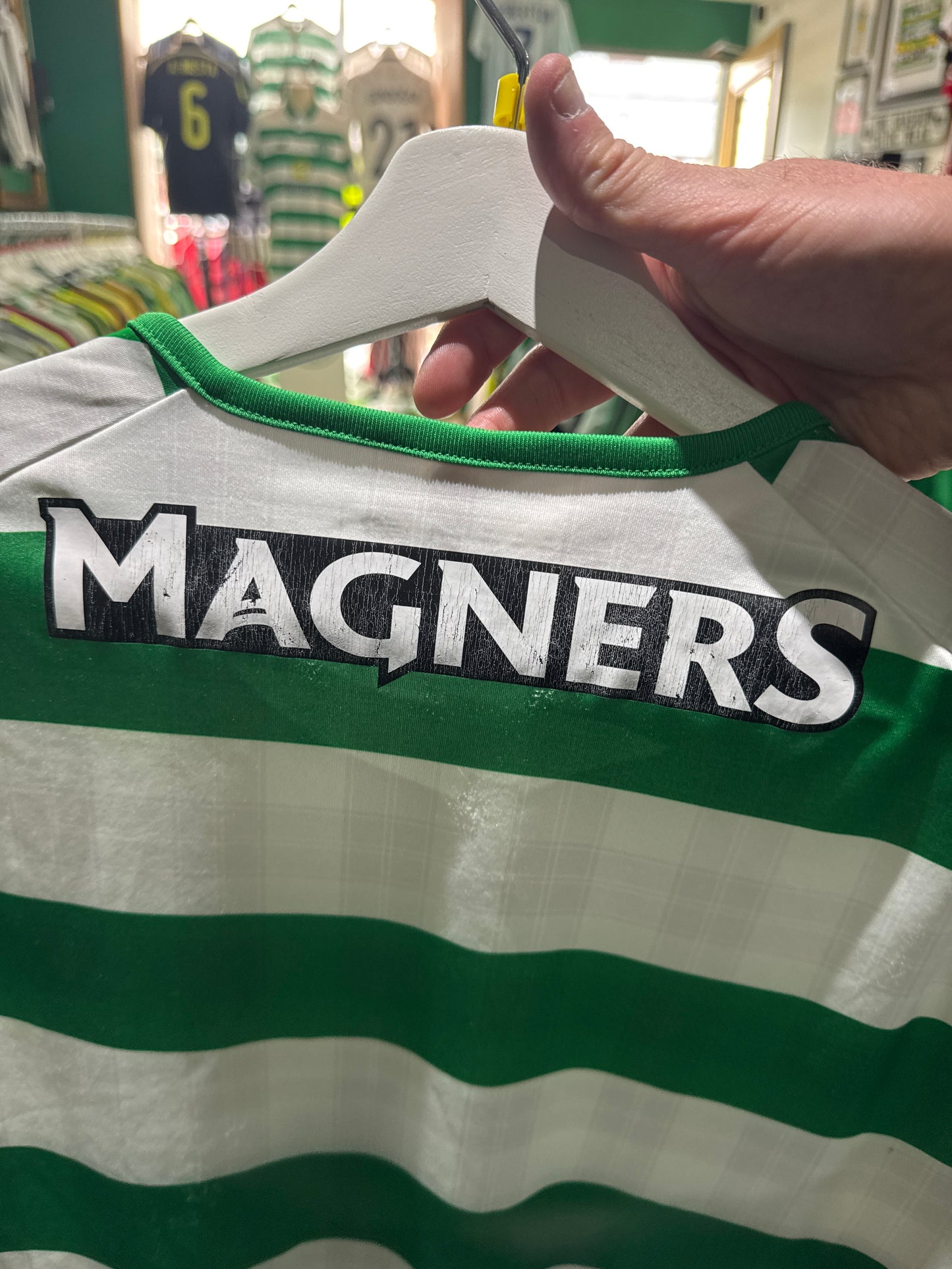 Celtic 2018/19 home medium