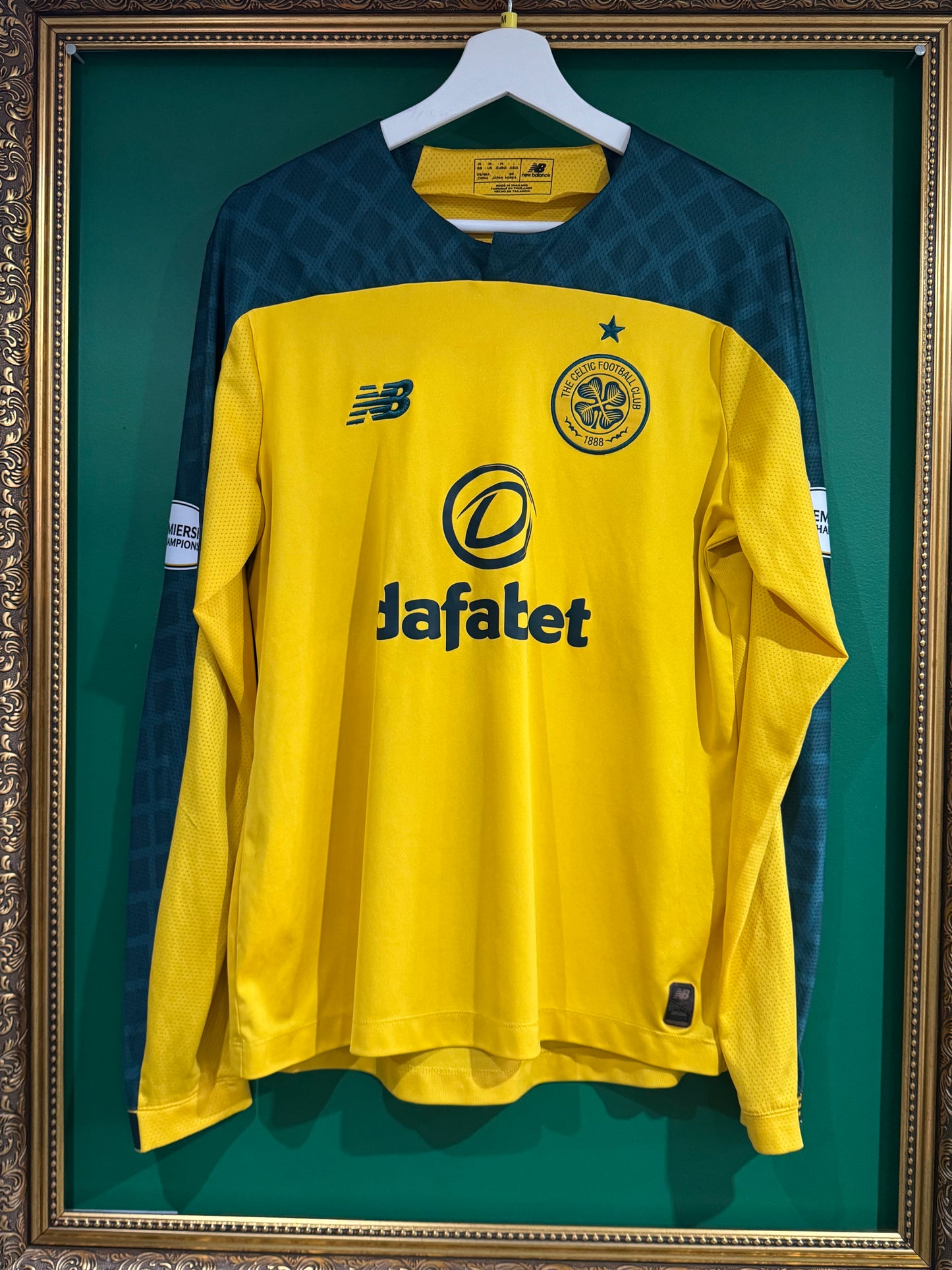 Celtic 2019/20 away shirt ls medium Forrest 49