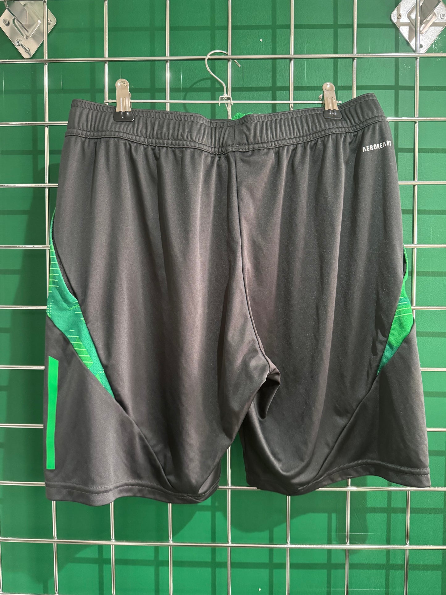 Alex Valle training worn shorts (not matchworn)