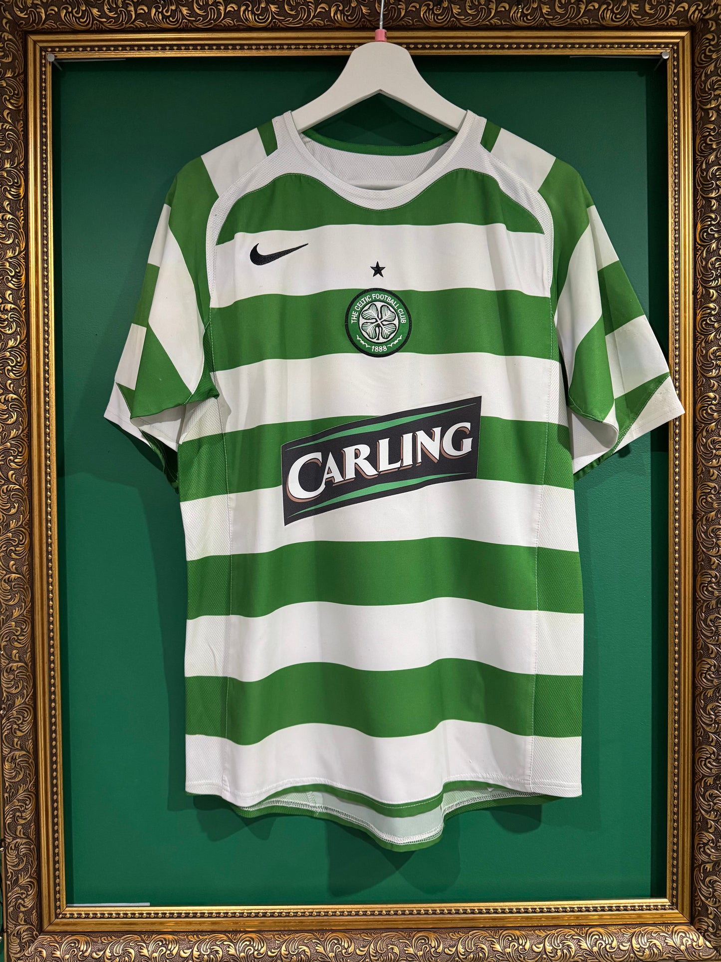 Celtic 2005/07 home small Sutton 9