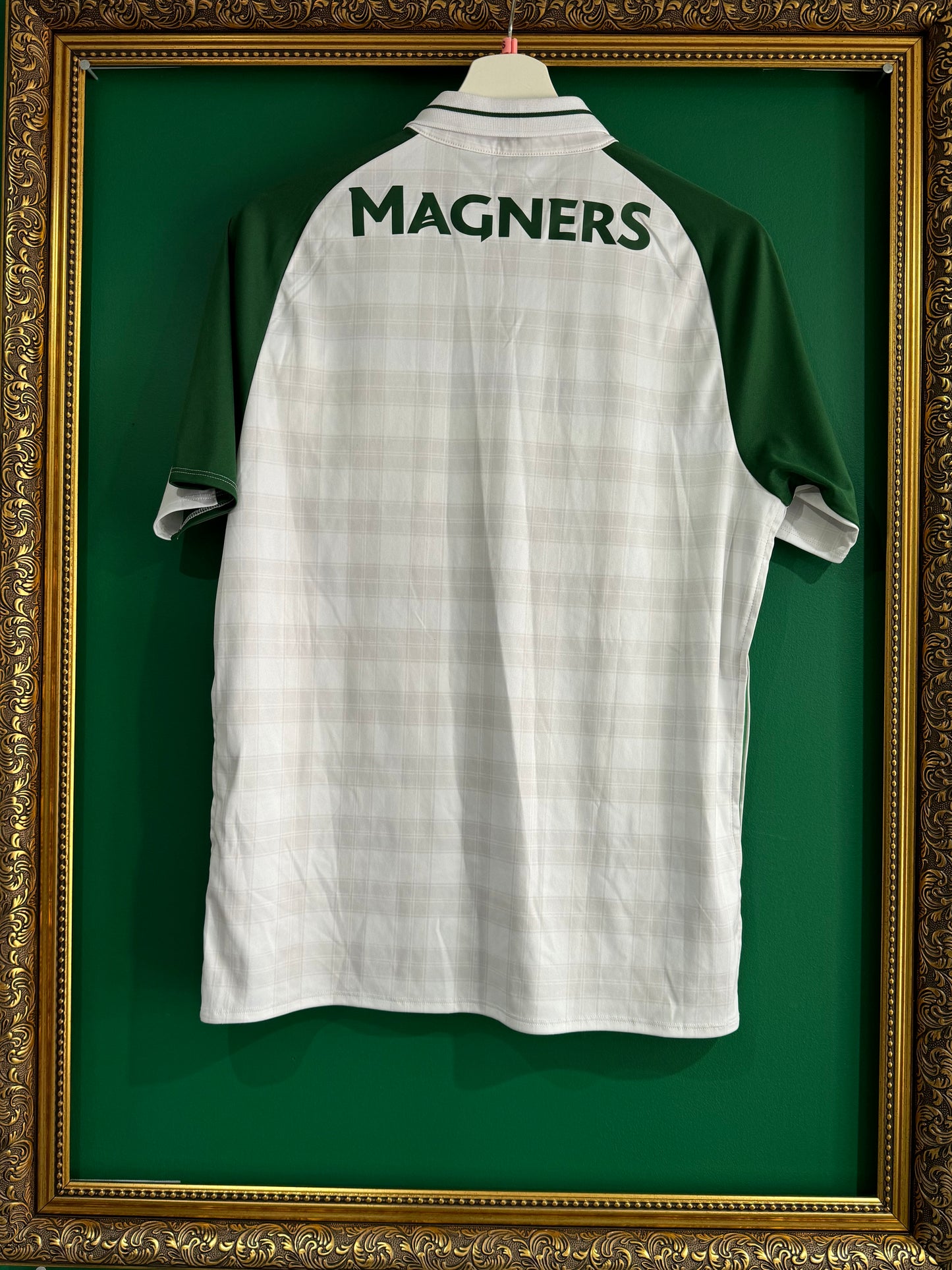 Celtic 2018/19 away small