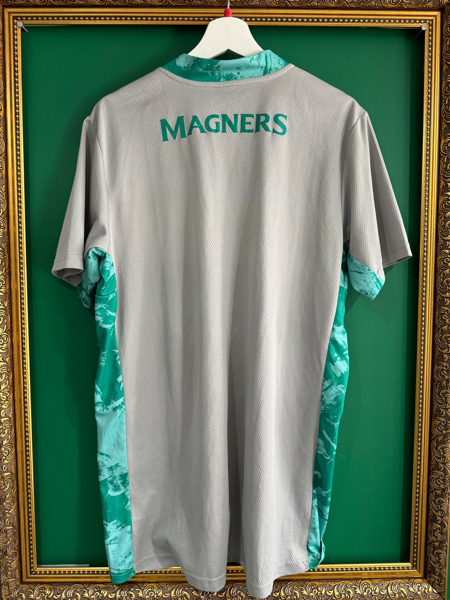 Celtic 2020/21 gk third large