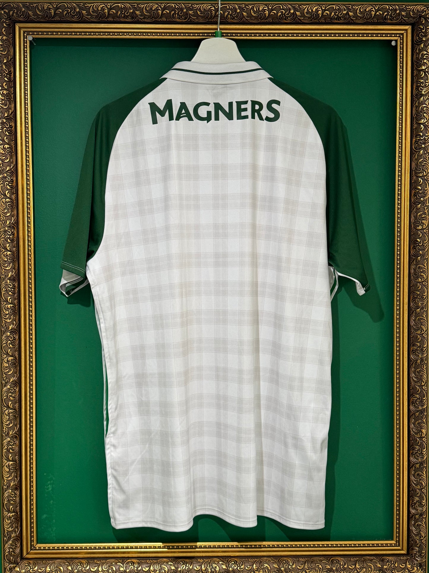 Celtic 2018/19 away xlarge