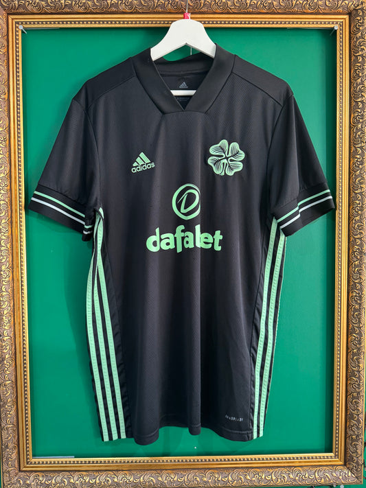 Celtic 2020/21 third shirt large