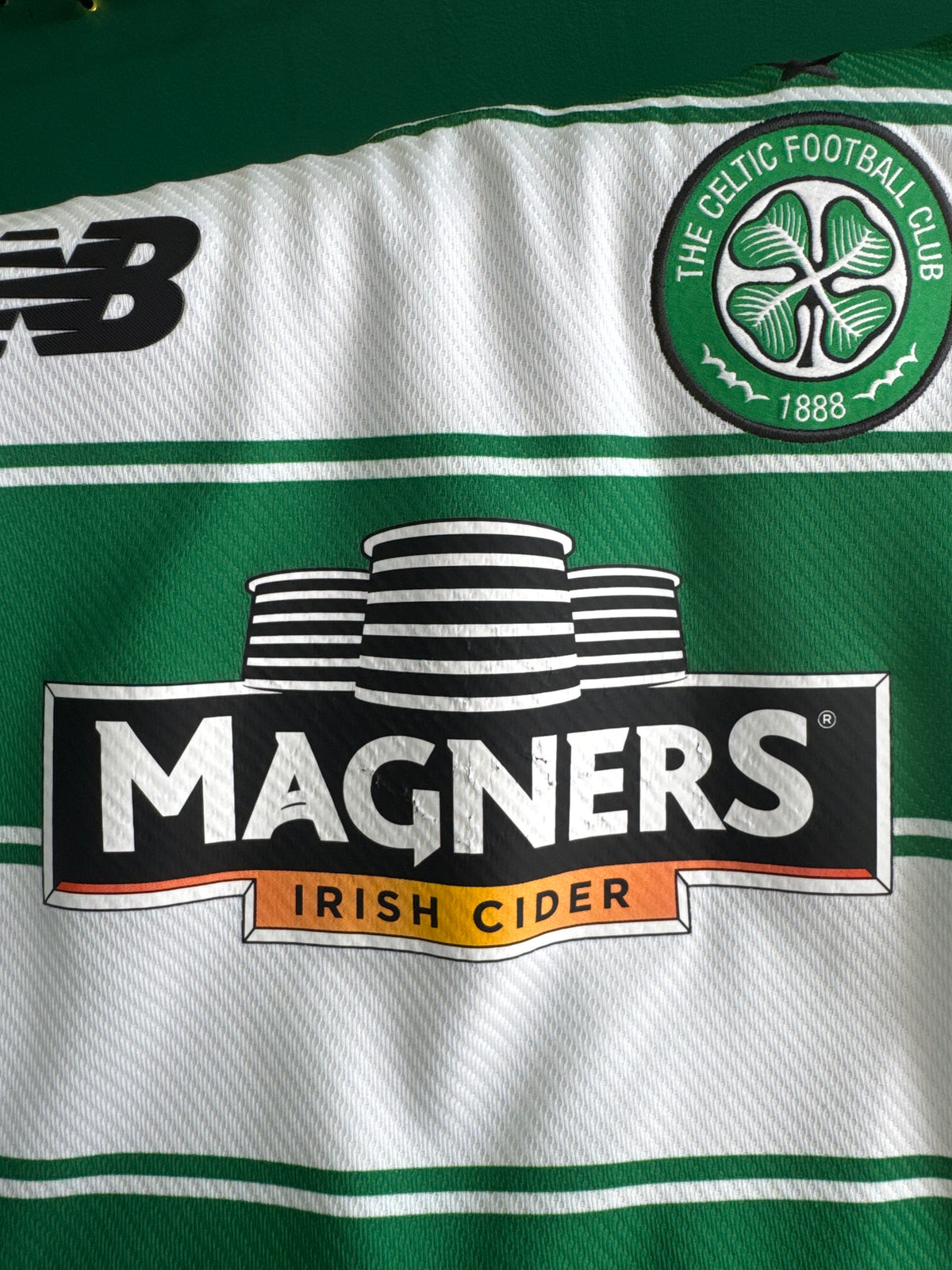 Celtic 2015/16 home medium