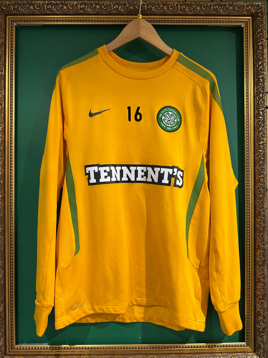 Joe Ledley worn Celtic training sweatshirt medium
