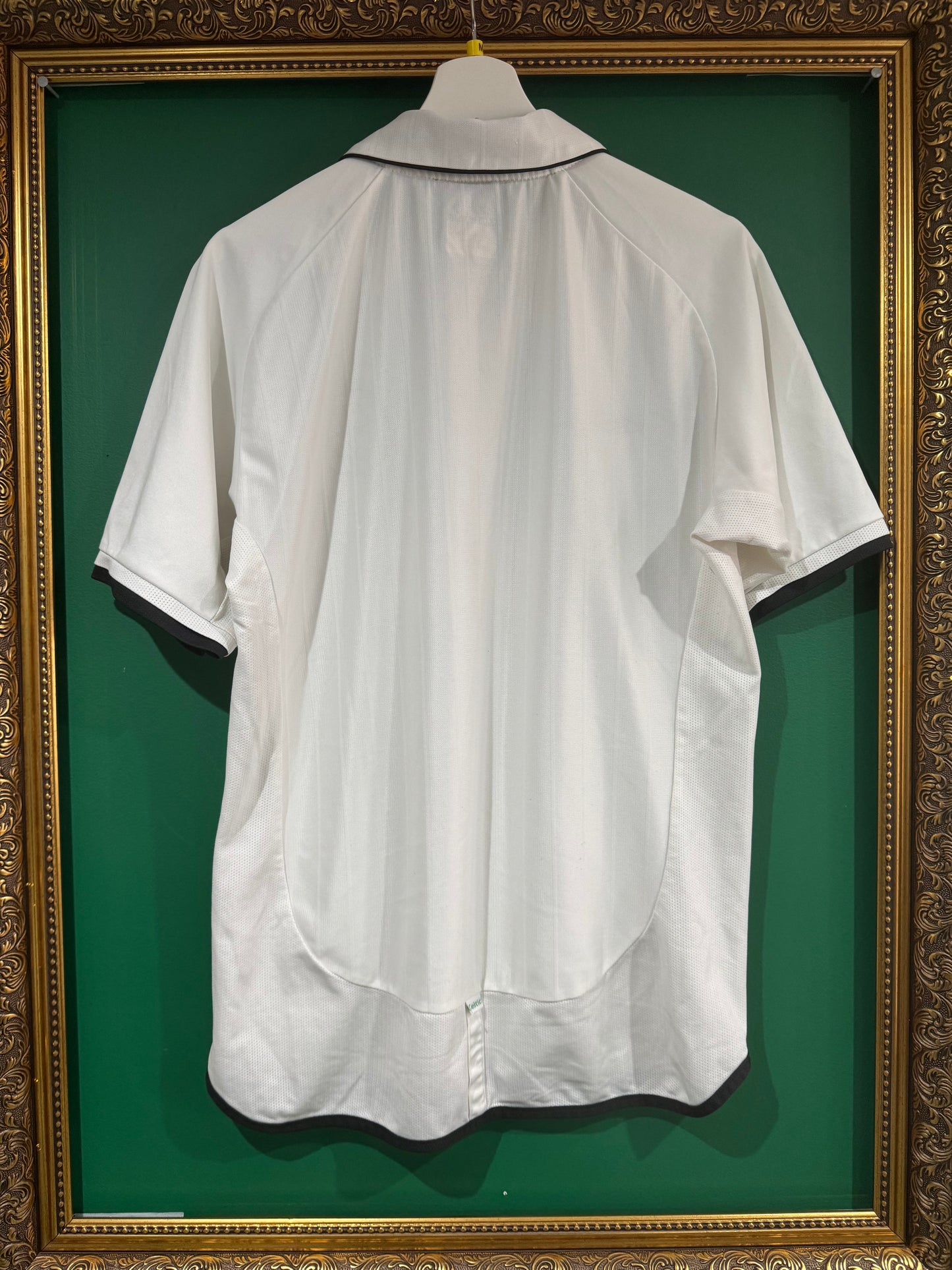 Celtic 2001/02 away shirt medium