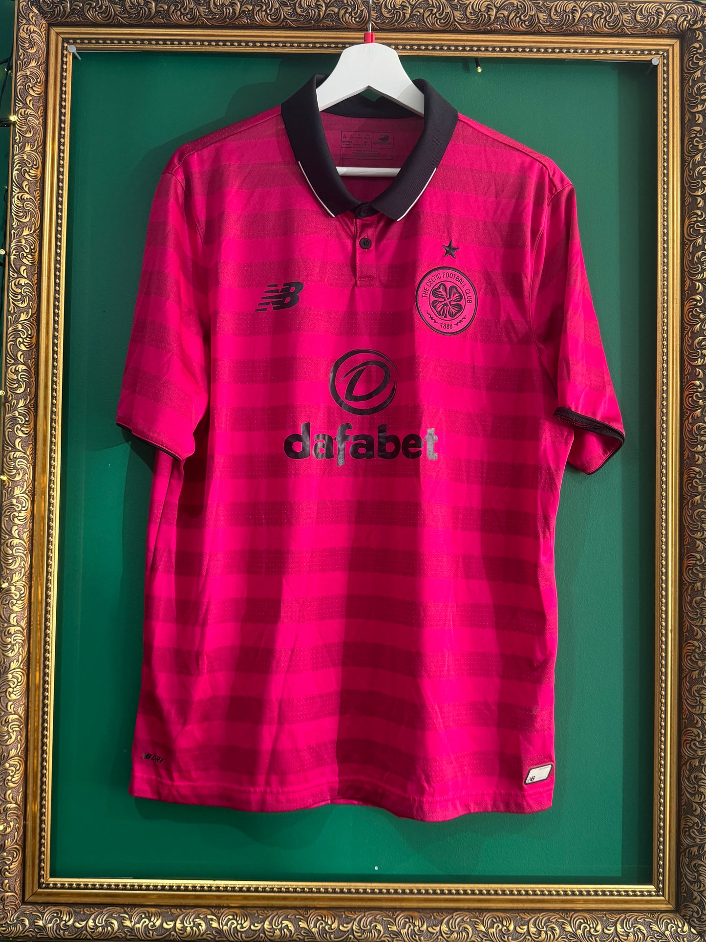 Celtic 2017/18 fourth shirt large Tierney 63