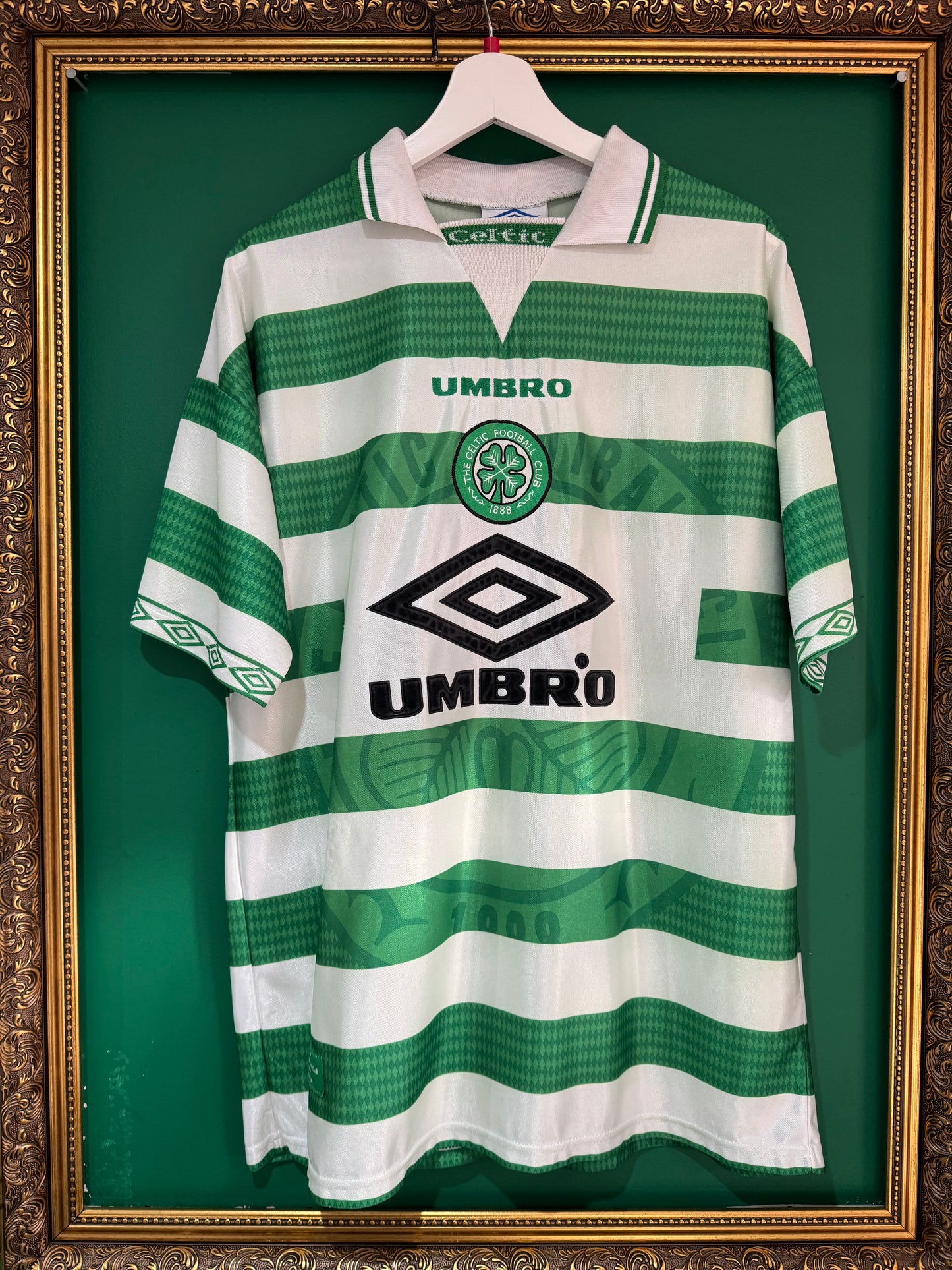 Celtic 1997/99 home large Larsson 7