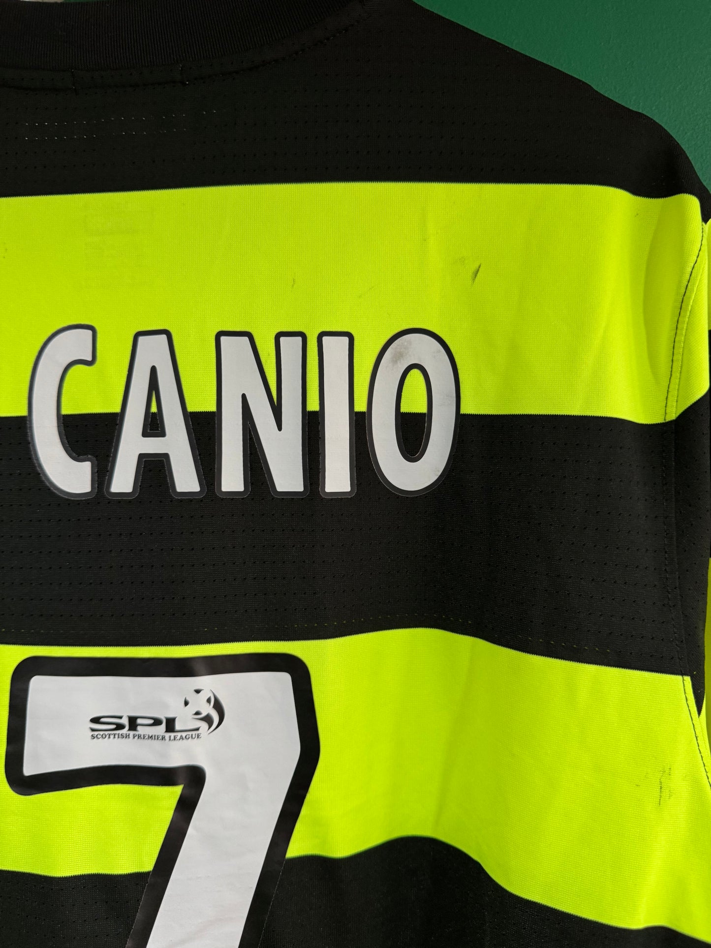 Celtic 2009/10 away shirt large Di Canio 7