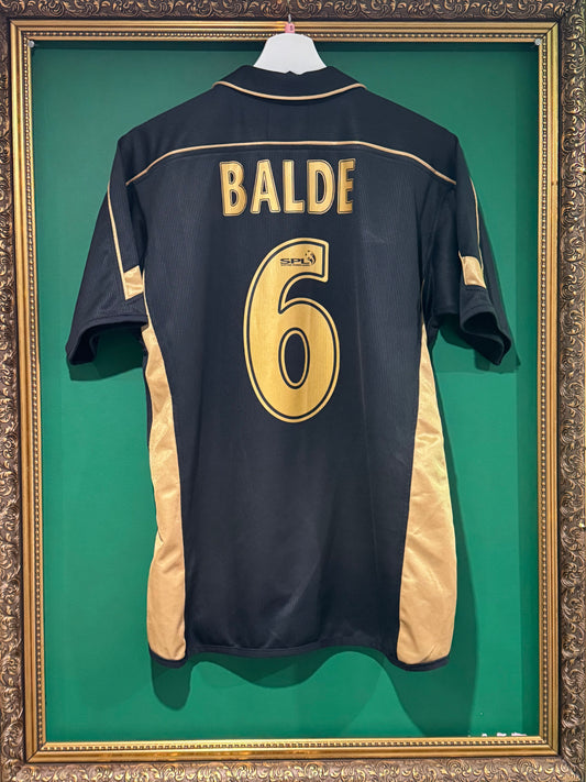 Celtic 2003/04 away small Balde 6