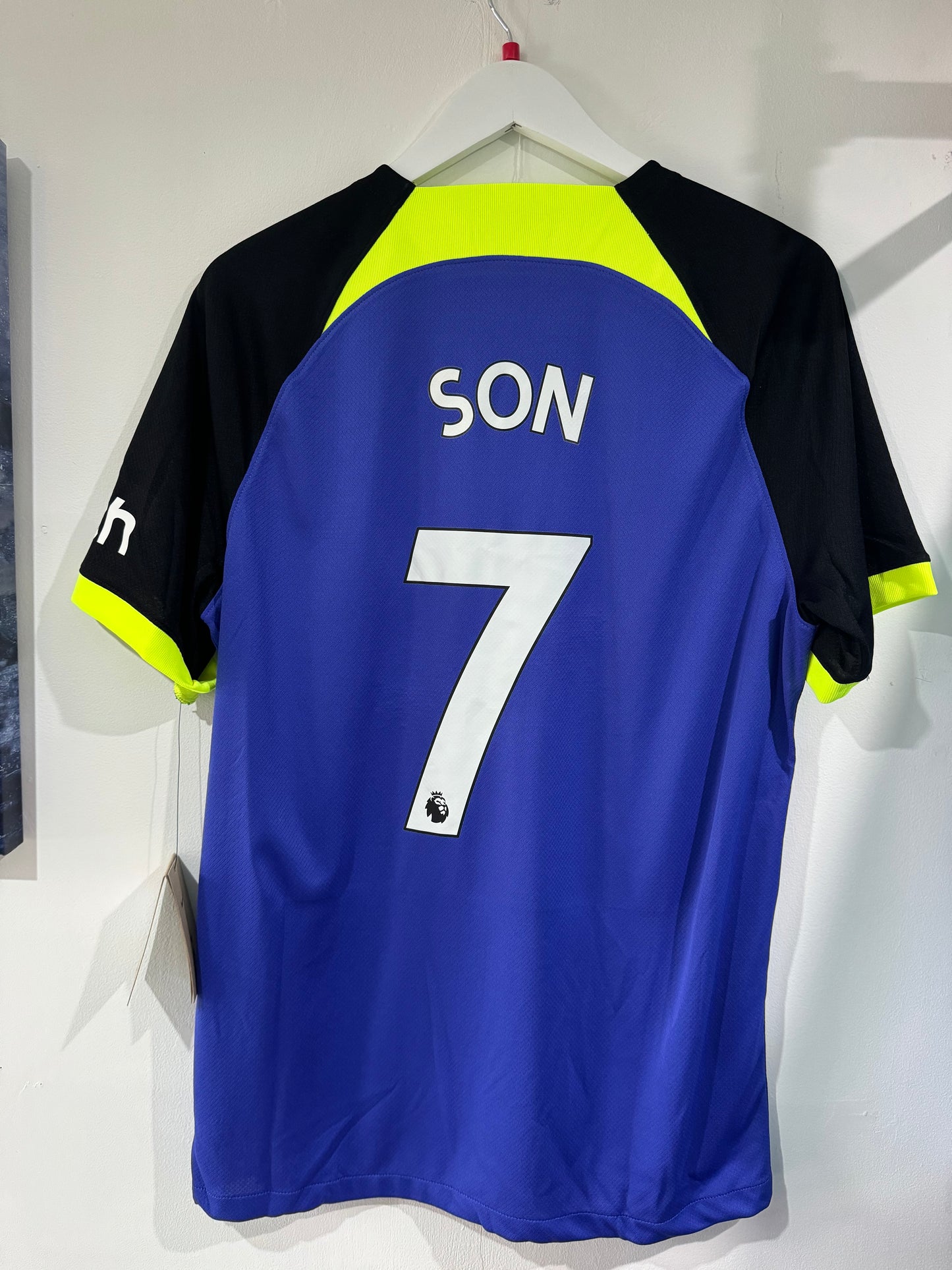 Tottenham 2022/23 away large Son 7 BNWT