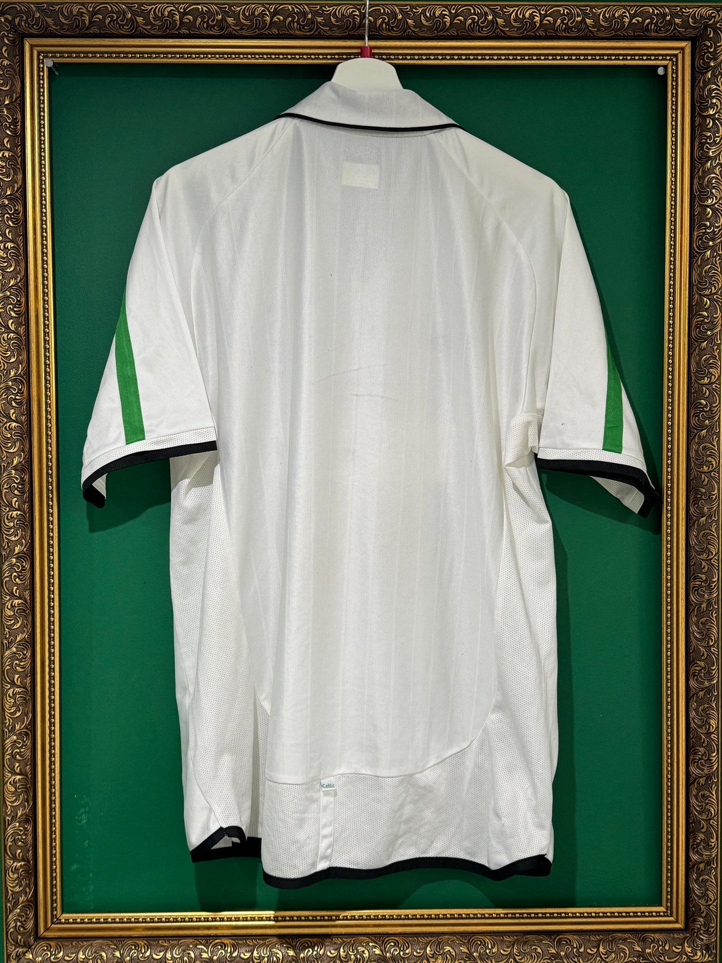 Celtic 2001/02 away large