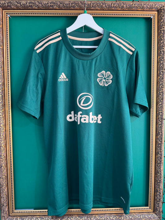 Celtic 2021/22 away shirt xlarge