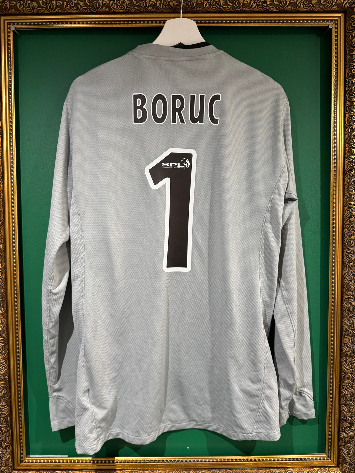 Celtic 2008/09 home goalkeeper shirt large Boruc 1