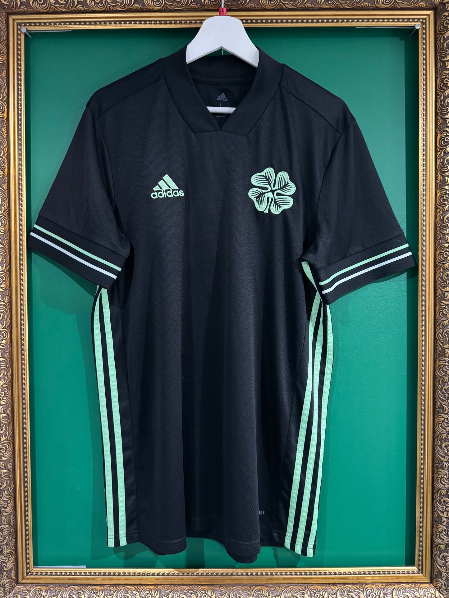 Celtic 2020/21 third shirt large unsponsored