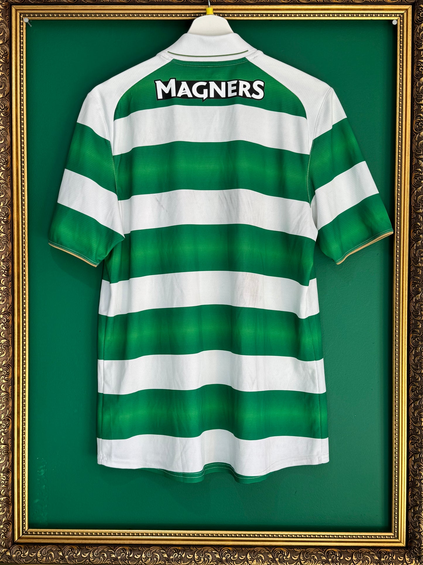 Celtic 2016/17 home medium