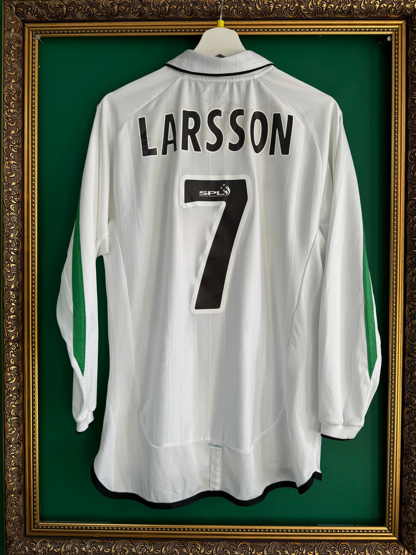 Celtic 2001/02 away medium Larsson 7 ls