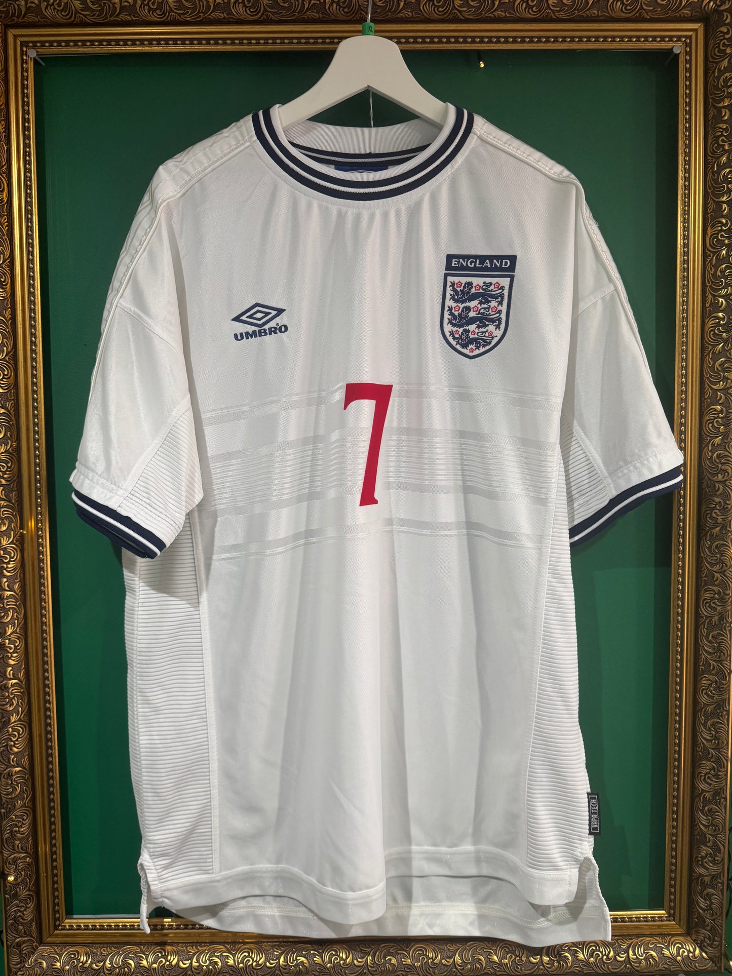 England 2000 home shirt xlarge Beckham 7