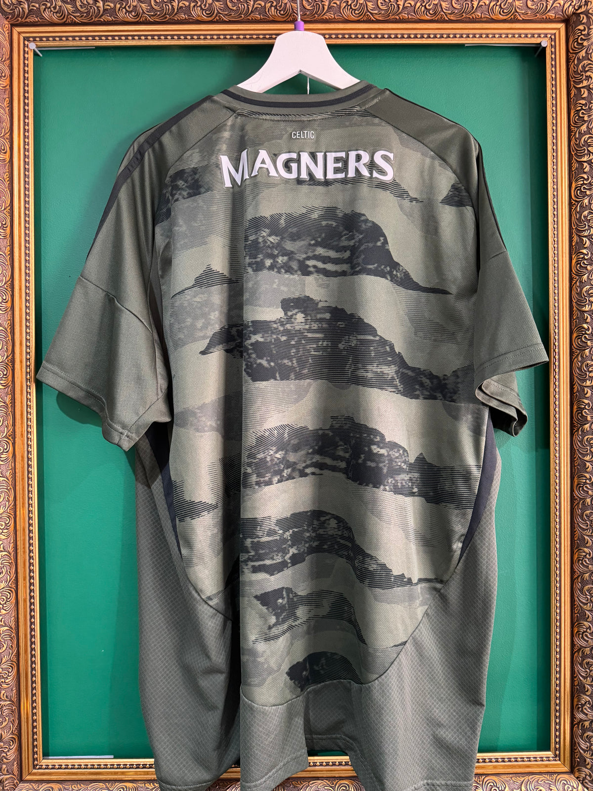 Celtic 2024/25 third shirt xxxlarge