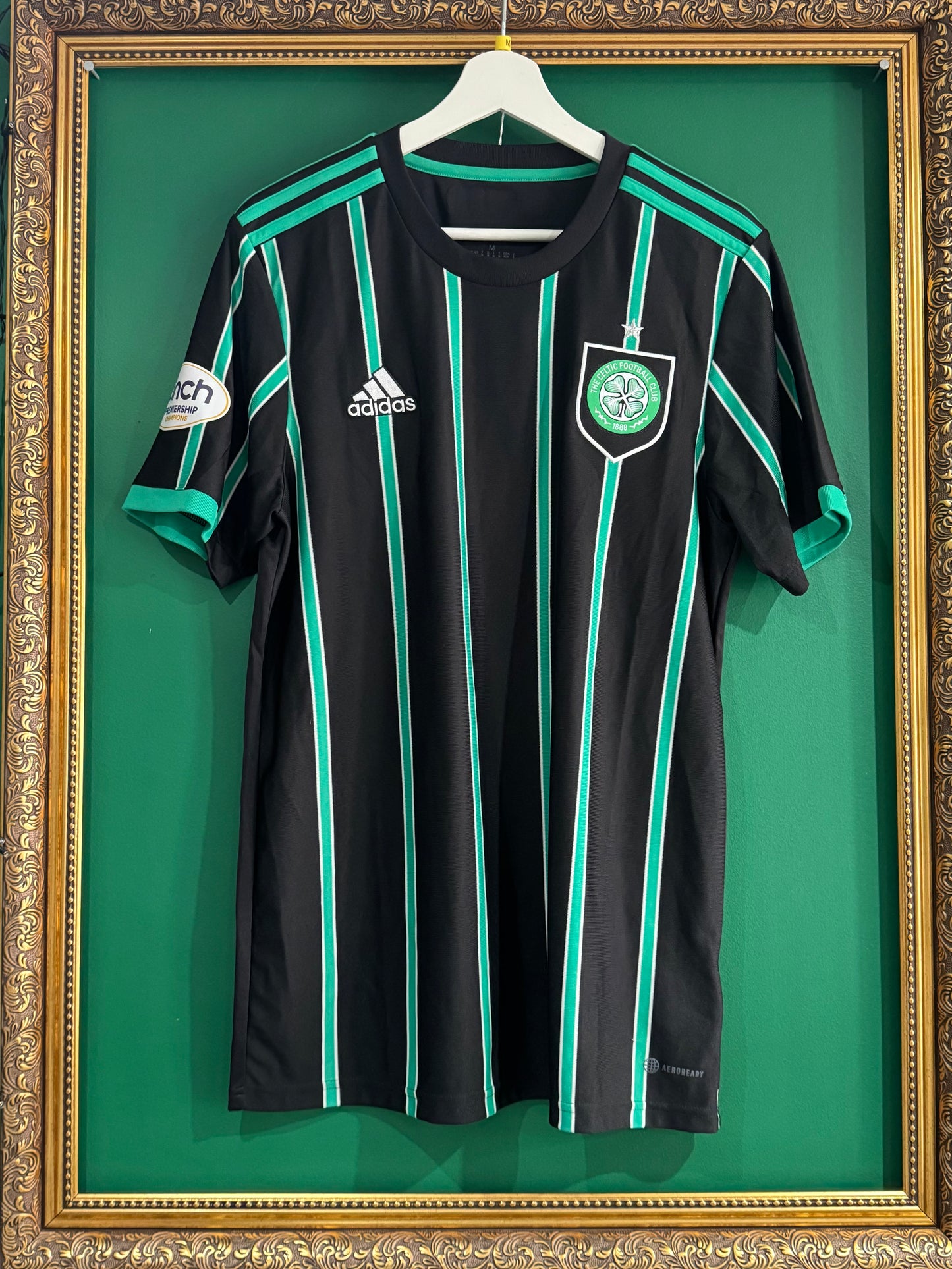 Celtic 2022/23 away shirt medium unsponsored 10/10