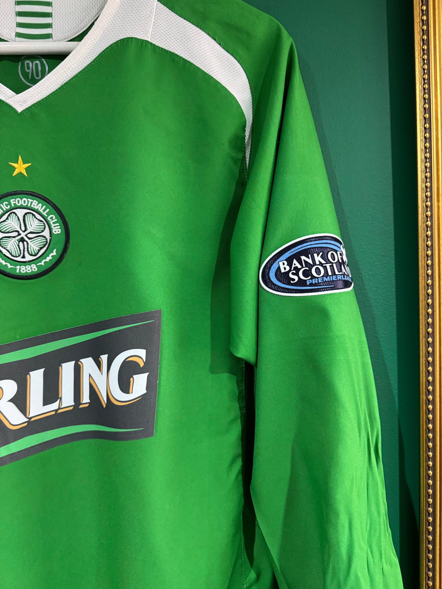 Celtic 2005/06 away shirt medium ls Nakamura 25