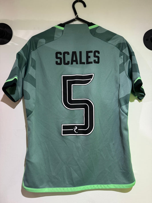 Celtic 2023/24 third shirt 11-12 years