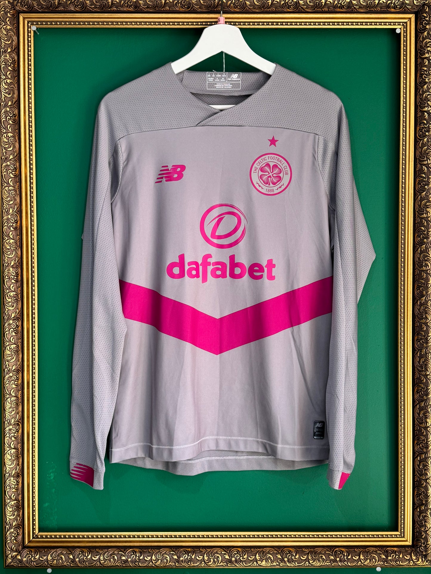 Celtic 2019/20 third medium