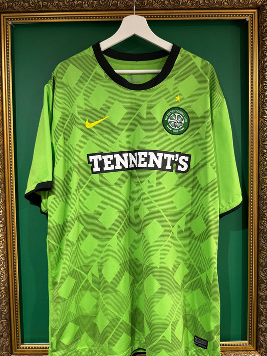 Celtic 2010/11 away shirt xxlarge