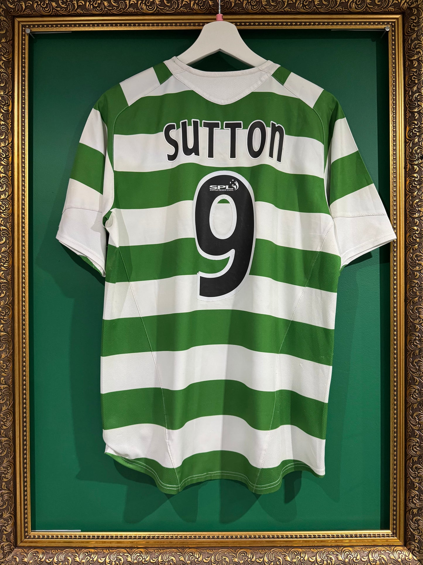 Celtic 2005/07 home small Sutton 9