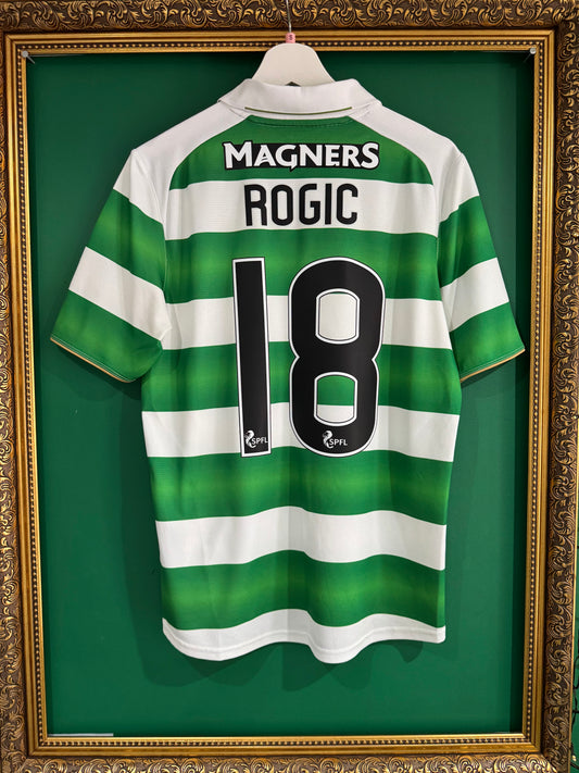 Celtic 2016/17 home shirt small Rogic 18