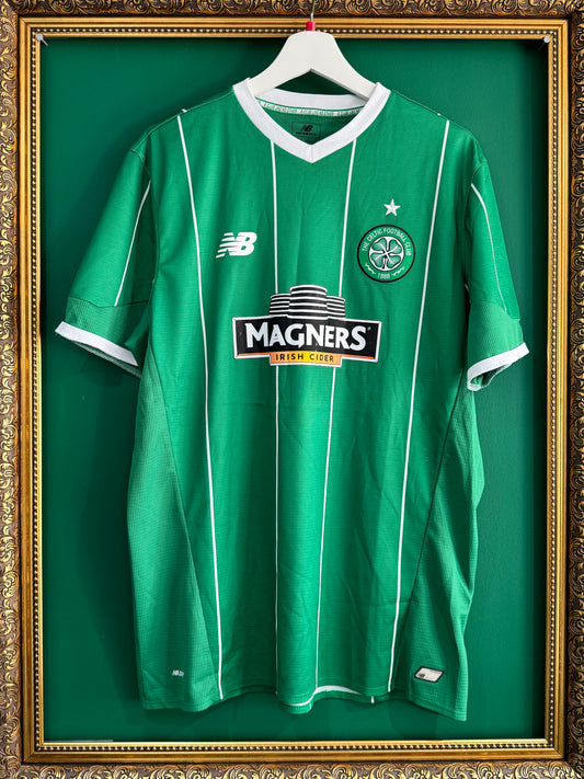 Celtic 2015/16 away shirt large