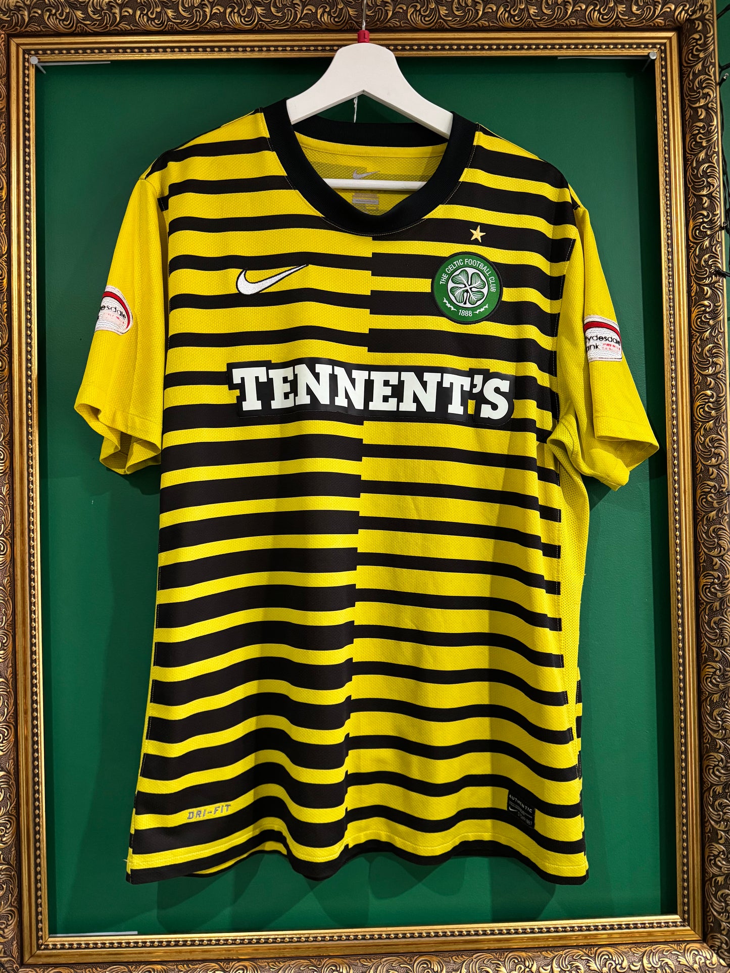 Celtic 2011/12 third large