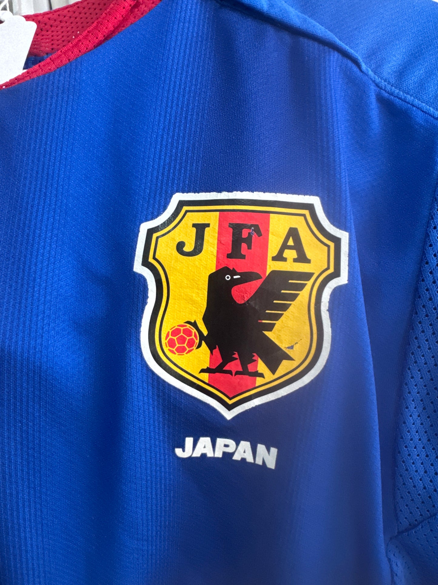 Japan 2004 home shirt medium player issue