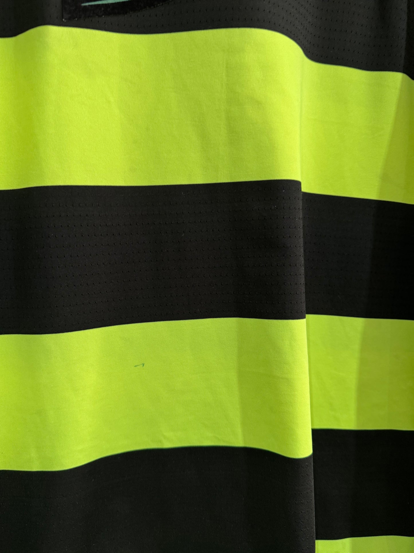 Celtic 2009/10 away shirt xxlarge