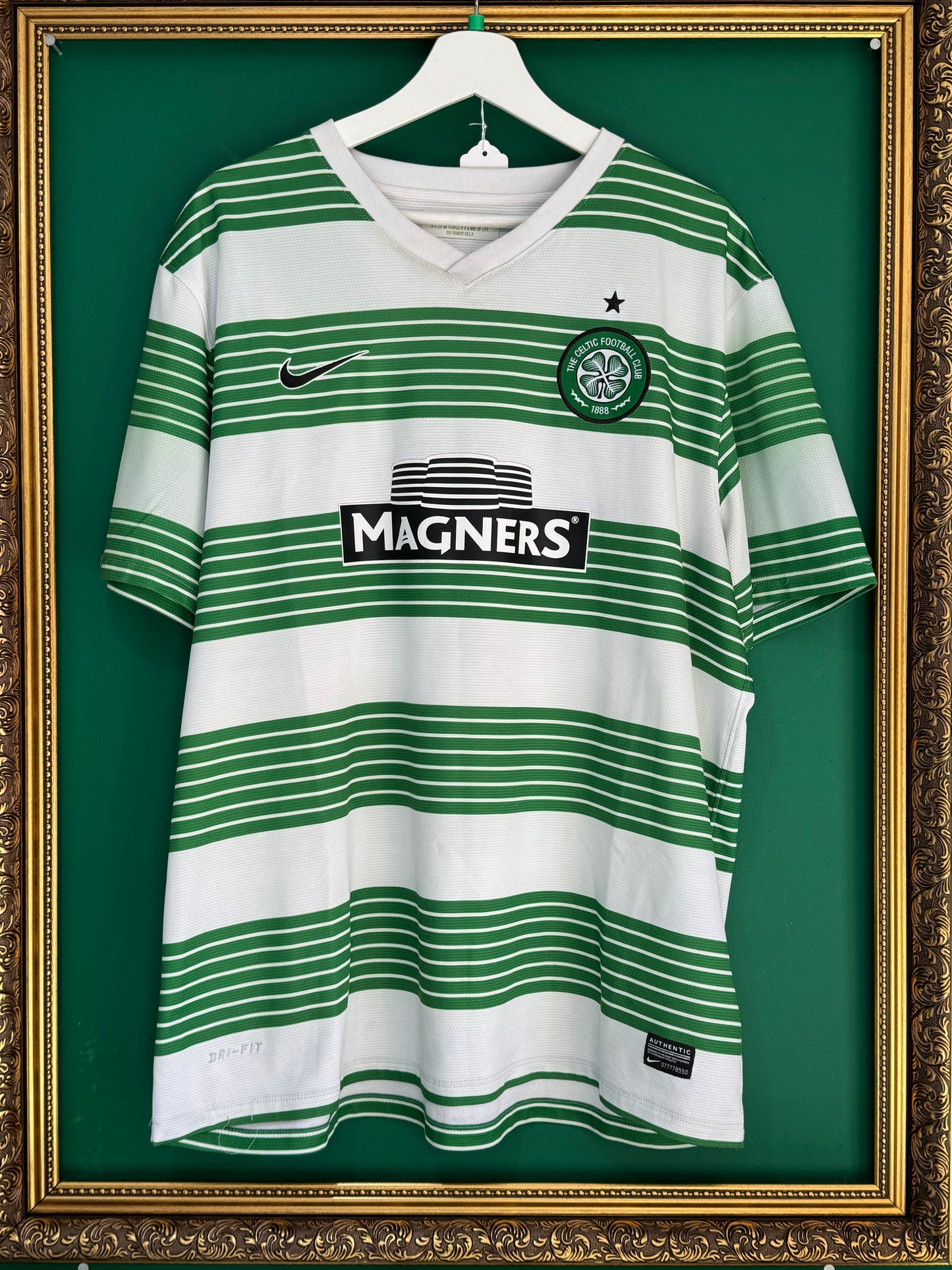 Celtic 2013/14 home Pukki 20 shirt