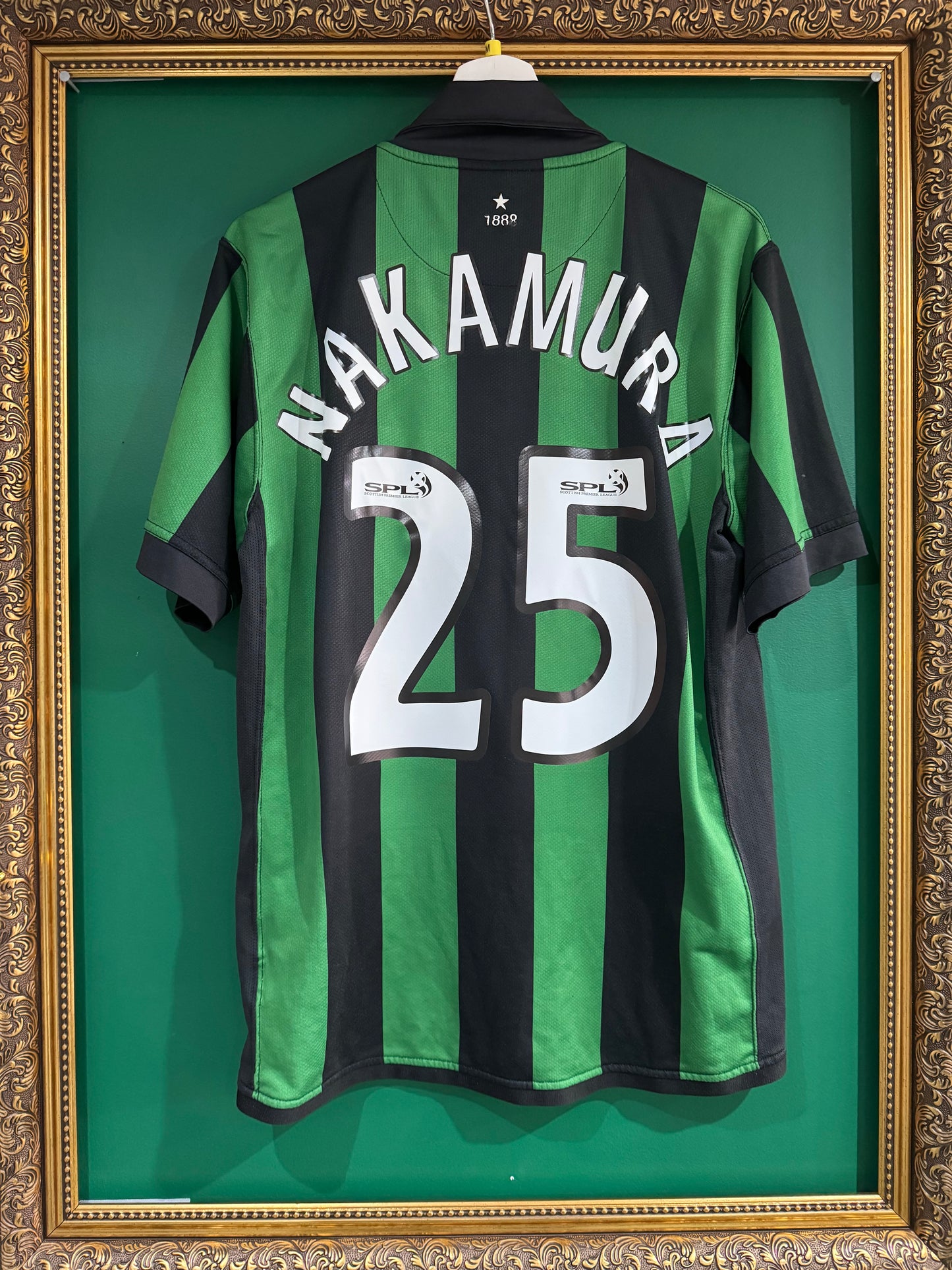 Celtic 2006/08 away shirt medium Nakamura 25