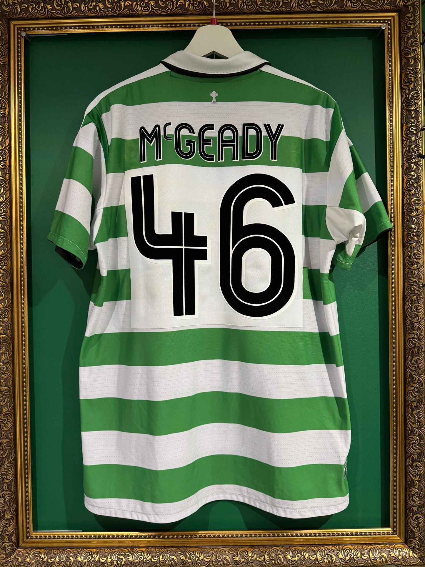 Celtic 2004/05 home large McGeady 46