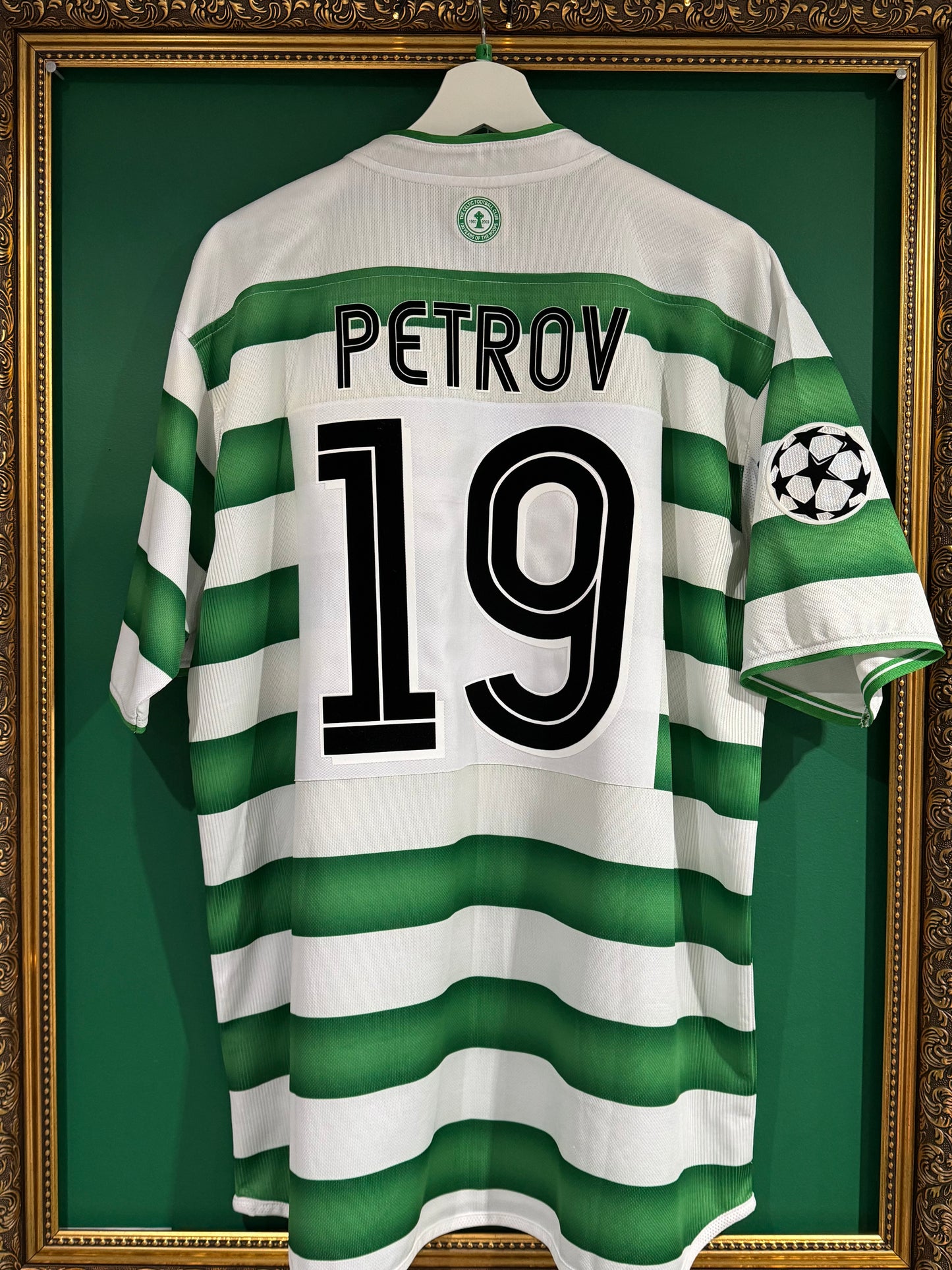 Celtic 2003/04 home xlarge Petrov 19