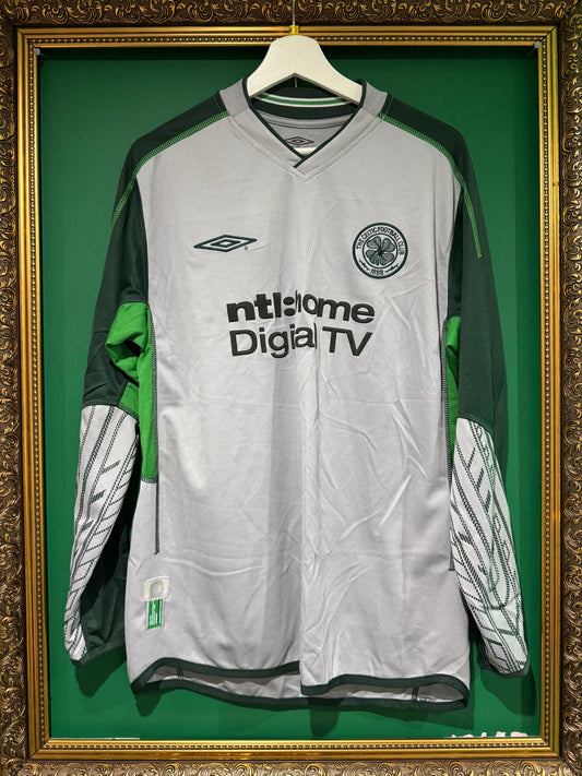 Celtic 2002/03 goalkeeper medium